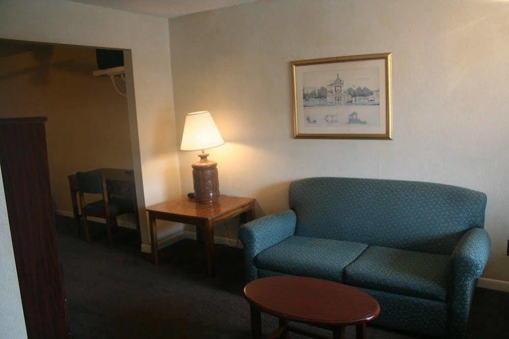 King'S Inn Huntsville Eksteriør bilde